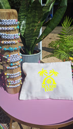 BEACH POUCH