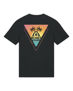 Beachvolleyball Bekleidung Streetwear Sportswear Oberteil Tshirt black mit Markenlabel Großer Rückenprint Sonnenuntergang im Dreieck Palmen Sunset Coast
Pack Shot