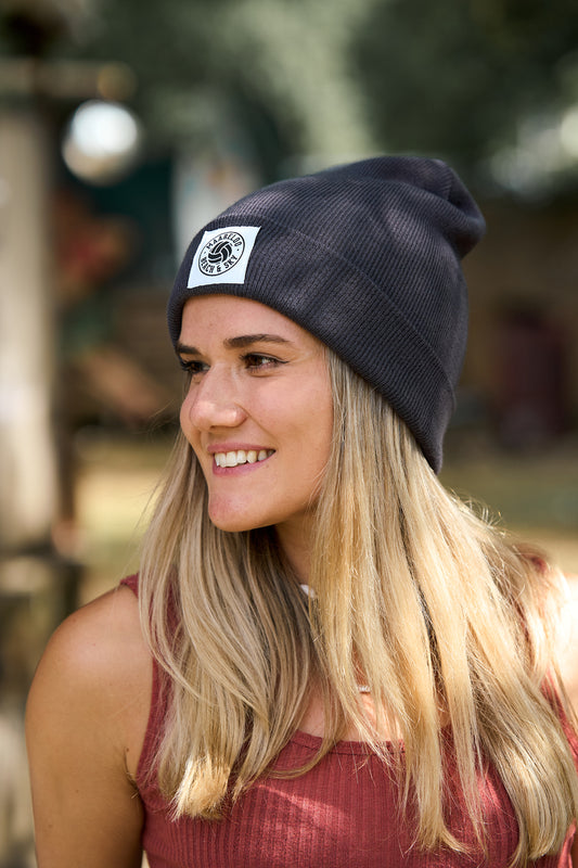 Cosy Beach Beanie – Black
